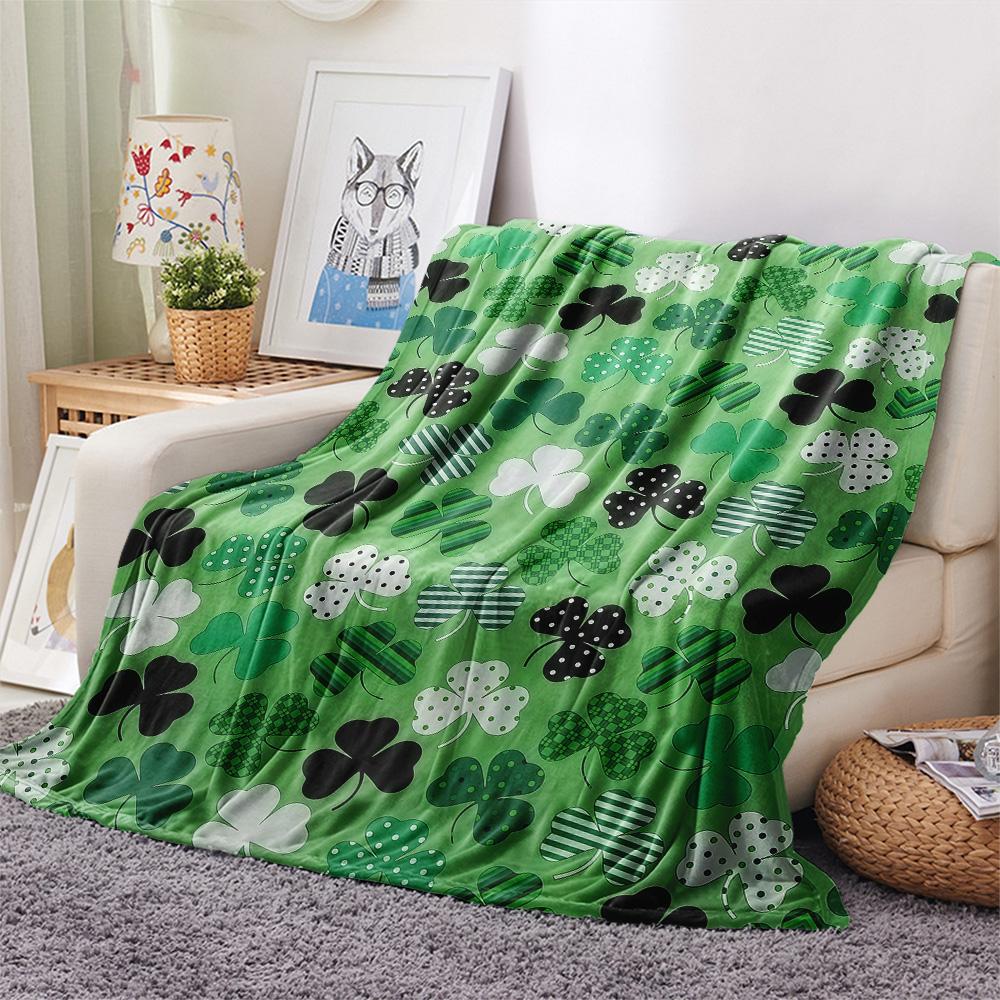 1PC Lucky Leaf Print FlAannel Blanket, High quality Comfortable for All Seasons, Home Decor, Warmth and Comfort