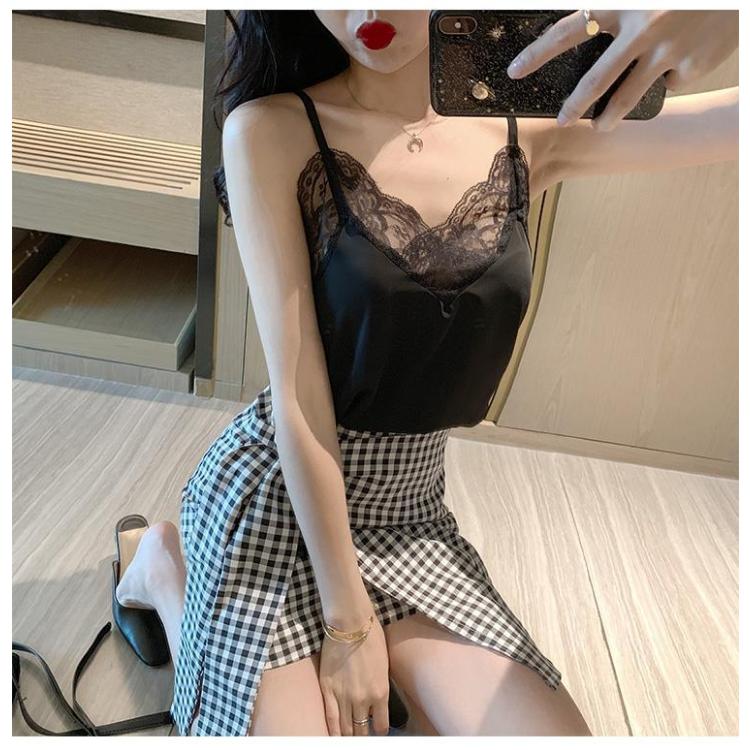White Suspender Female Lace Vest Summer Suit with V-neck Large Top Lace Bottom Loose Solid Casual Top