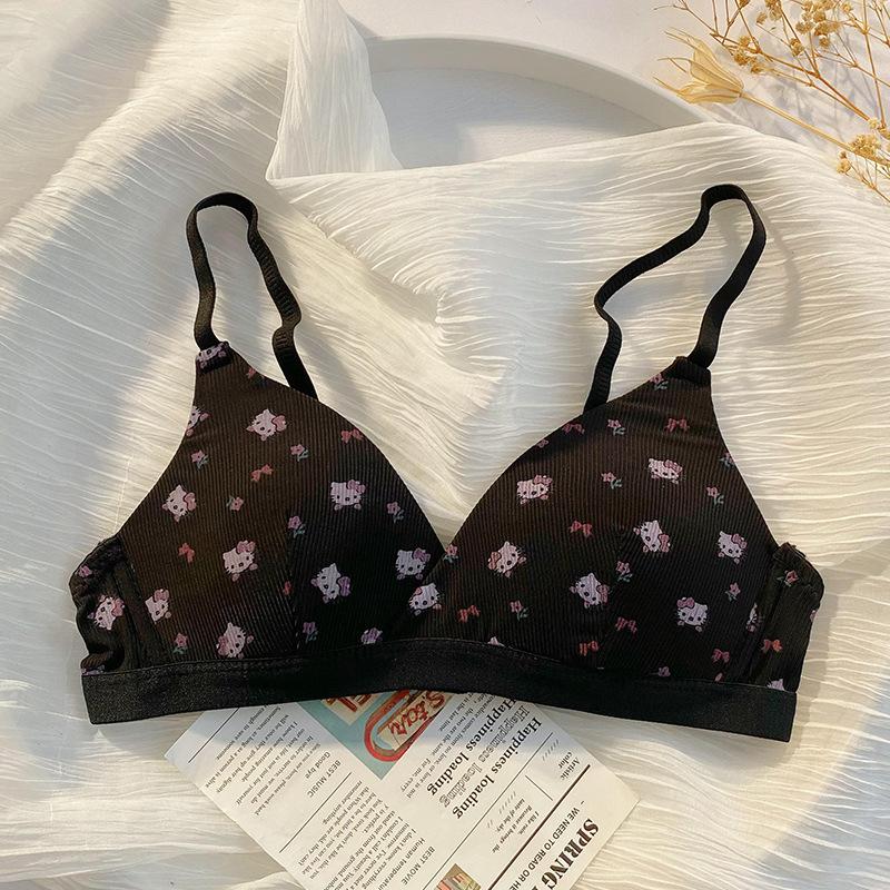 Women's Teen Girl French Triangle Cup Thin Small Bust Seamless Push Up Wireless Comfortable Breathable Student Bra