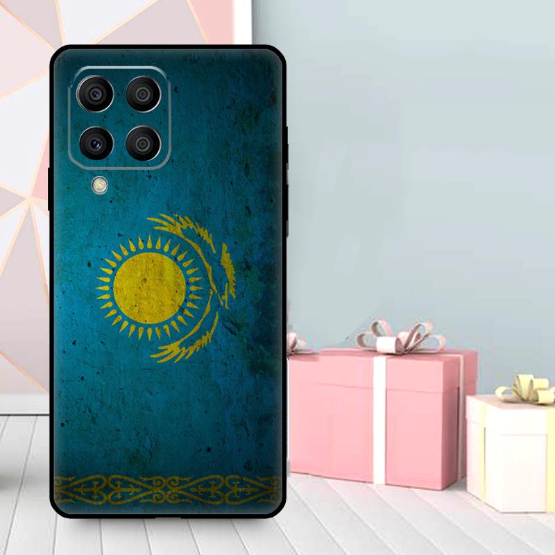 Чехол-флаг Казахстана для Samsung Galaxy M06 M11 M31 M14 M34 M54 M12 M32 M52 M15 M13 M16 M36 M56 M53 M35 M55