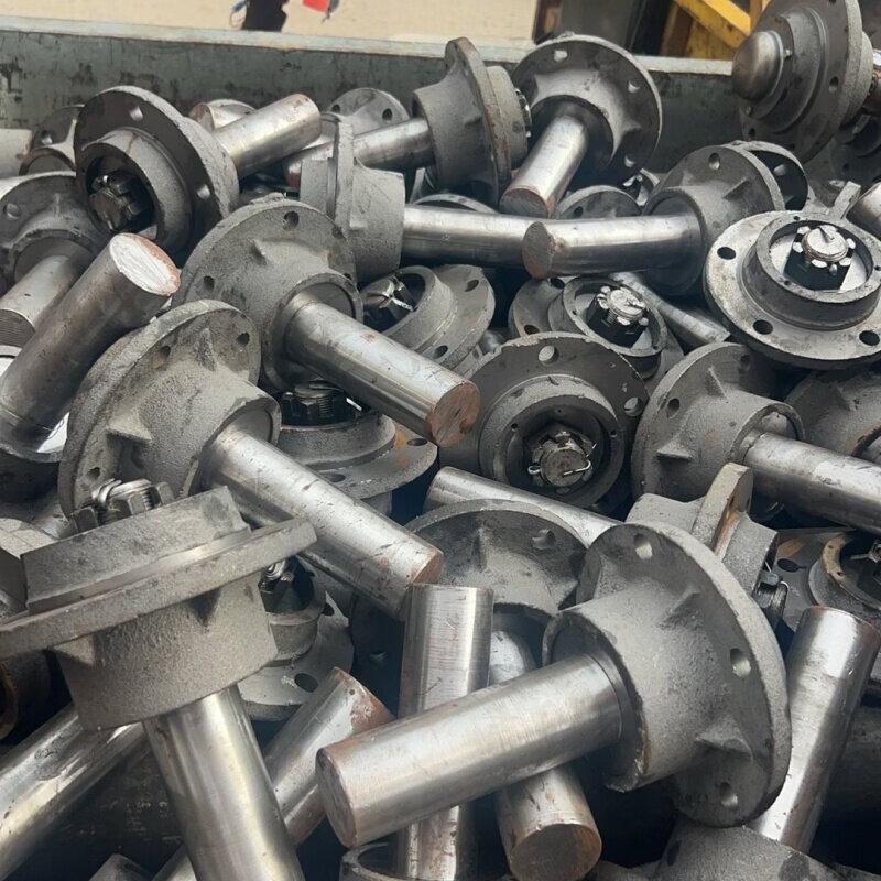 Rongyu 2.5-Ton Flatbed Trailer Axle Assembly with 600-9 Pneumatic Tire