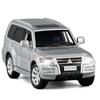 1/32 Scale Pajero V97 SUV Alloy Diecast Model Toy, Off-road Vehicle with Sound and Light Shock Absorption Wheel Can Turn Pajero Models for Child