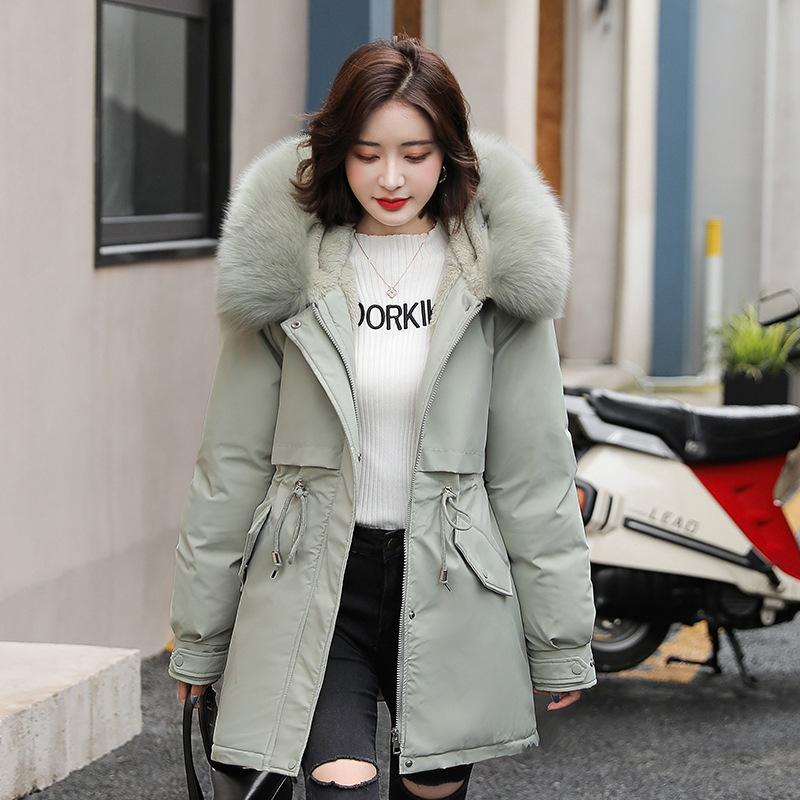 Pie Overcomes the New Medium and Long Temperament Padded Jacket, Small Winter Velvet Thickened Large Size Women's Padded Jacket.
