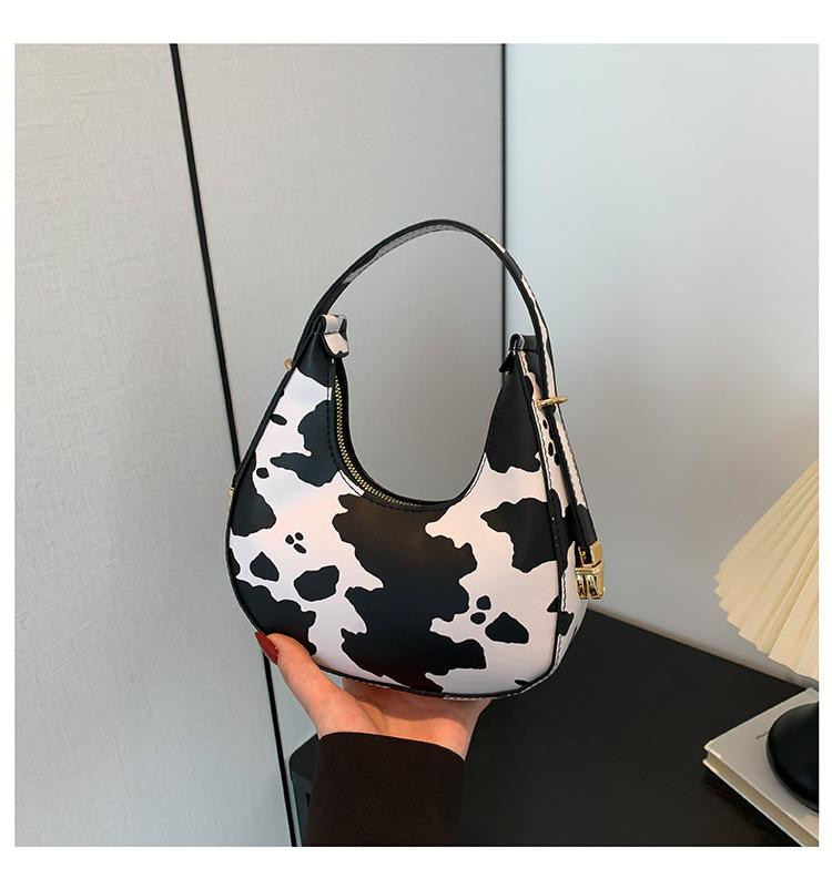 Сумка женская новая модная и красивая сумка в форме полумесяца, индивидуальный тренд, сумка-мессенджер через плечо, повседневная, темпераментная сумка под мышкой