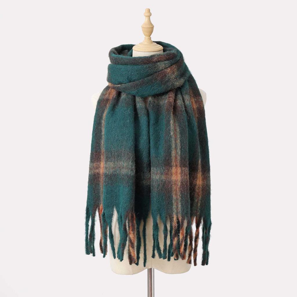 Autumn and Winter Wool Plaid Scarf Women's High-end Imitation Cashmere Versatile Simple Warm Thickened Fringed Scarf