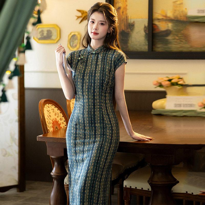 Без рукавов полосатый национальный стиль новый китайский повседневный Сучжоу длинное ципао улучшенный молодой 1011 новый женский высокая чувственность