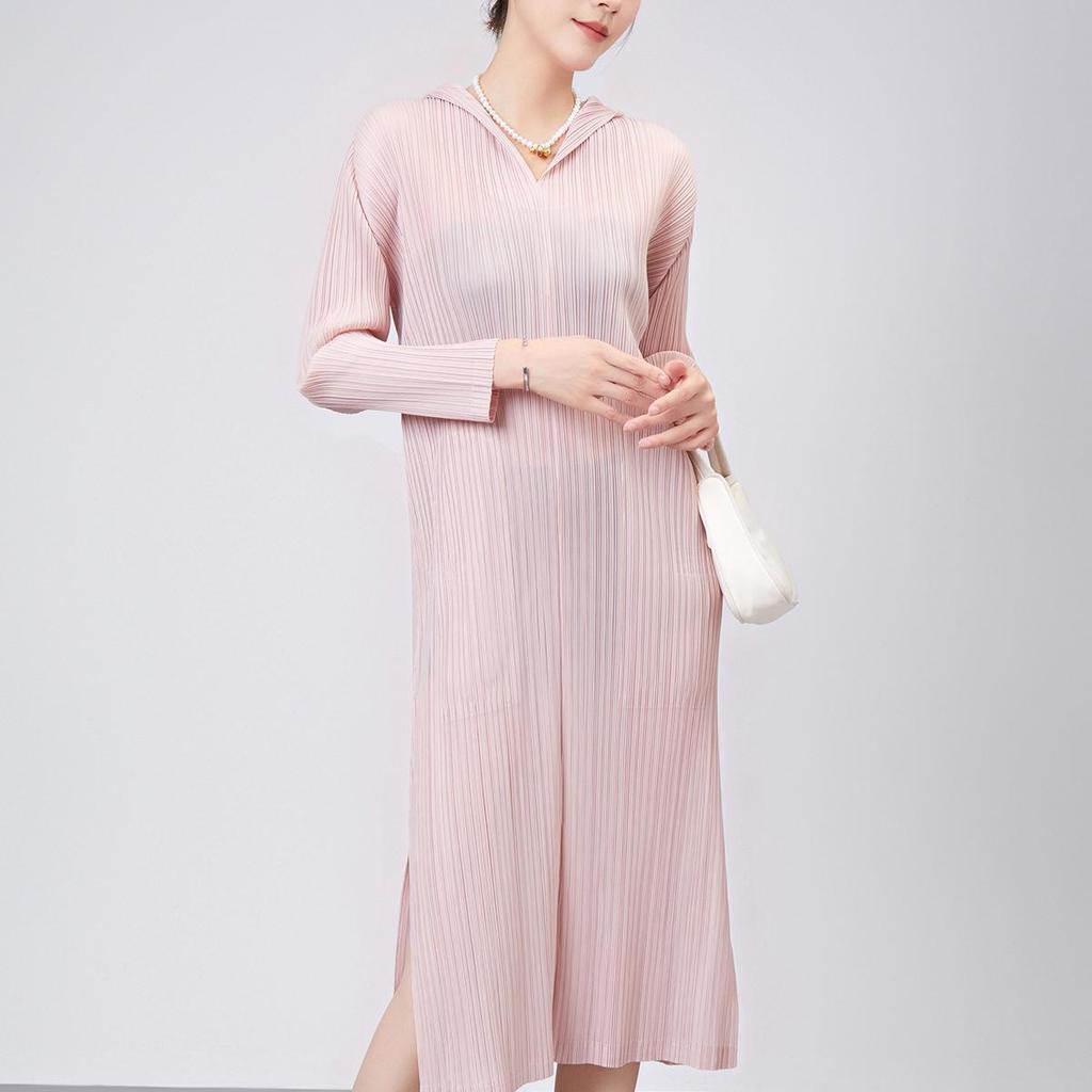 Женское летнее повседневное плиссированное платье-юбка с капюшоном, длинными рукавами, свободного кроя, больших размеров и высококлассным дизайном разреза средней длины.