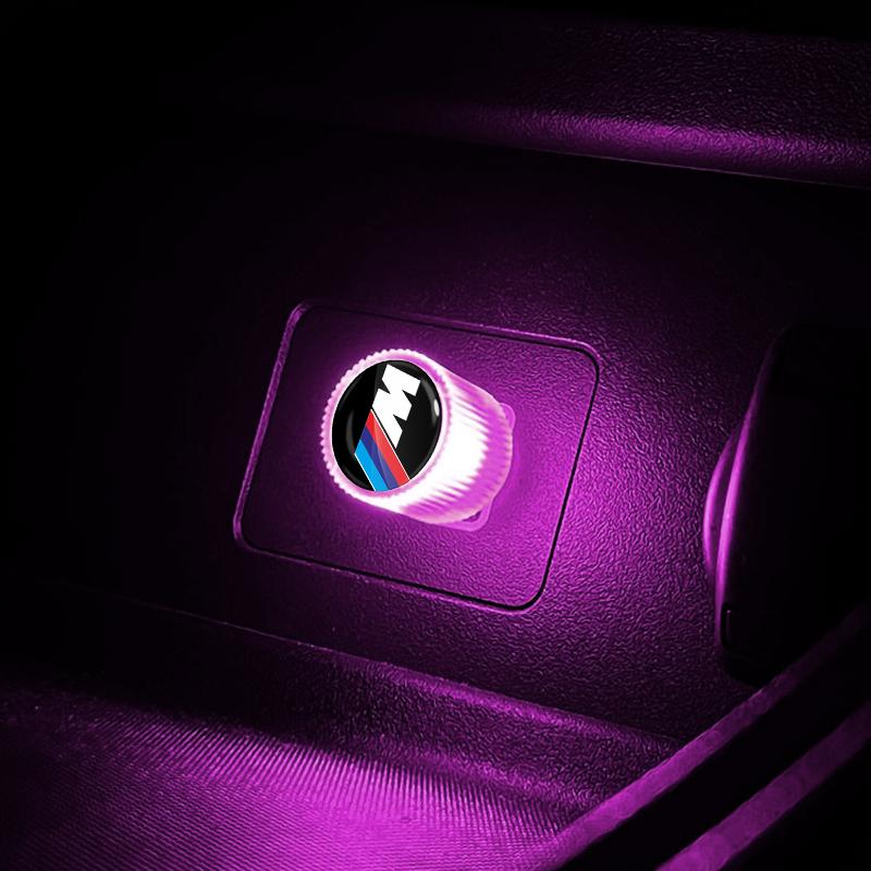 Эмблема M с логотипом USB Автомобильный светодиодный свет Автомобильный свет для создания атмосферы в салоне Для BMW X7 X3 X4 X5 X6 3 4 5 6 7 Серии Z4 M M3 M5 M6 E38 E39 E46 E53 E60 E61