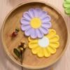 1 Pcs Daisy Shape Silicone Coaster Kitchen Table Heat Resistant Anti-scalding Mat Cup Tableware Placemat Table Decoration