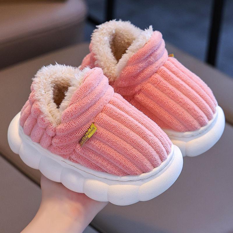 Детские удобные нескользящие бархатные тапочки 2024 года: Теплые, на толстом каблуке, пушистые, из хлопка для мальчиков и девочек