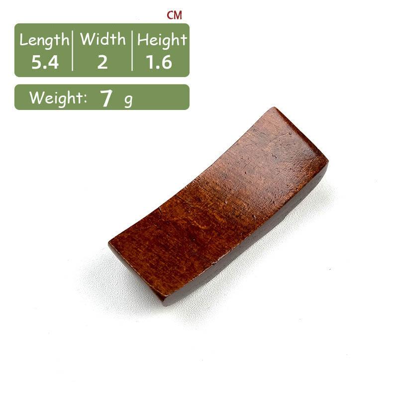 Полка для хранения в отеле. Держатель для палочек для еды. Полка для деревянных палочек для еды. Украшение кухни. Посуда для ресторана.