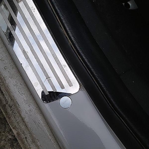 Автомобильный светодиодный приветственный светильник с магнитным управлением, USB-зарядка, автоматическая открытая дверь, безопасная сигнальная лампа для предотвращения столкновений