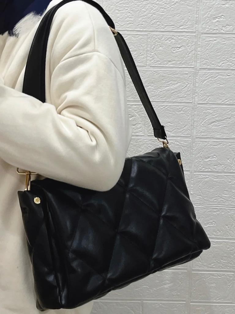 Пуховая женская сумка осень-зима 2024 года, новая модная ромбовидная маленькая квадратная сумка, универсальная сумка через плечо большой вместимости