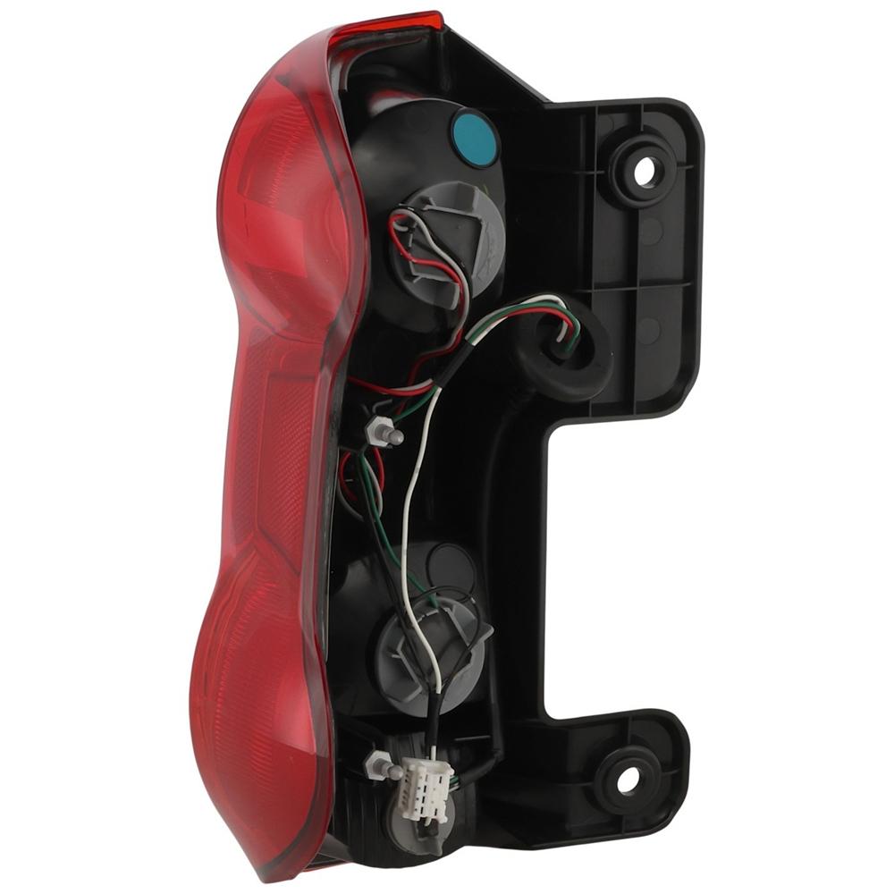 Задний фонарь в сборе для 2013-2021 Nissan NV200 правая сторона с лампочкой