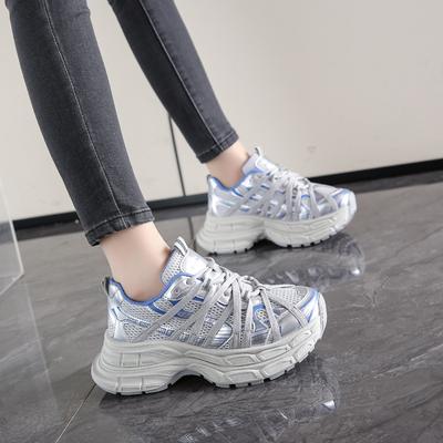 Осенние новые женские туфли на толстой подошве, увеличивающие рост, модные ботинки, дышащая повседневная спортивная обувь, прямая трансляция, модная брендовая универсальная женская обувь