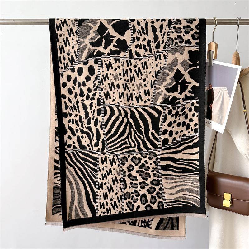 Design Winter Cashmere Scarf for Women Luxury Warm Pashmina Bufandas Shawls and Wraps Thick Blanket Poncho Fashion Echarpe