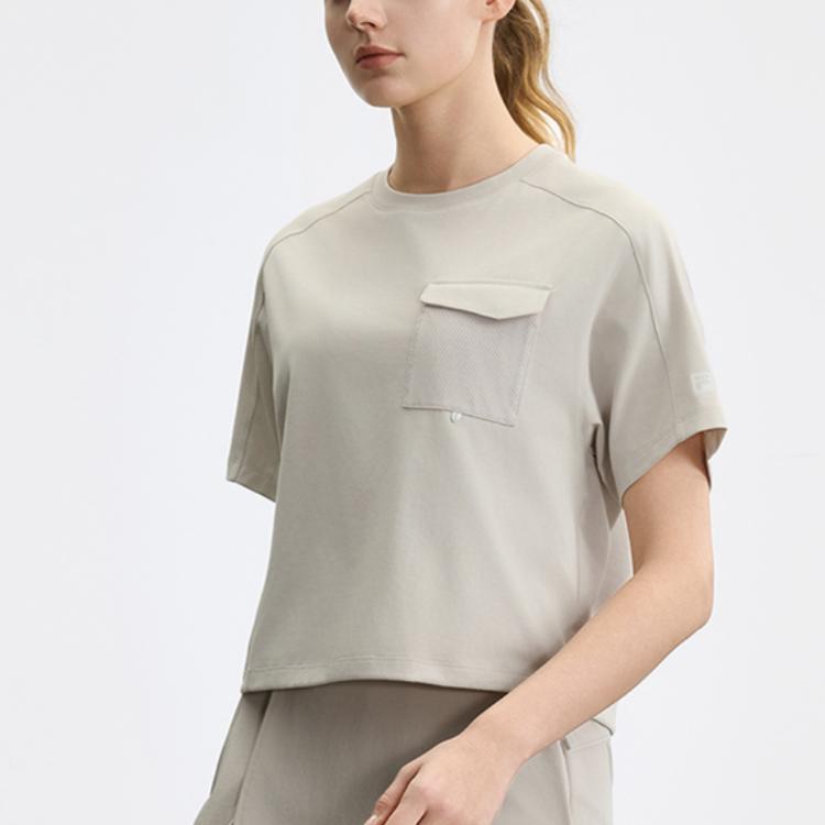 Fila Explore Series Минималистичный стиль Повседневная Универсальная Футболка с коротким рукавом Женские топы Цвет риса A11W527126F-BG