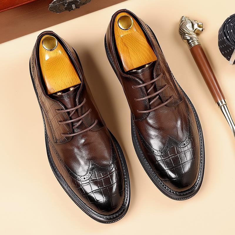 2026 Brand Business Casual Leather Shoes Oxfords Shoes for Men Brown Black Business Lace-up Office Brogue Pointed Dress Shoes