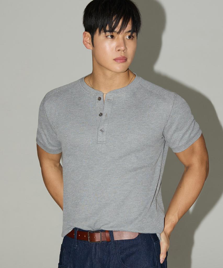 Michikoleondeonseupocheu [2 шт.] Вафельная футболка-henley с мышечным кроем, короткий рукав