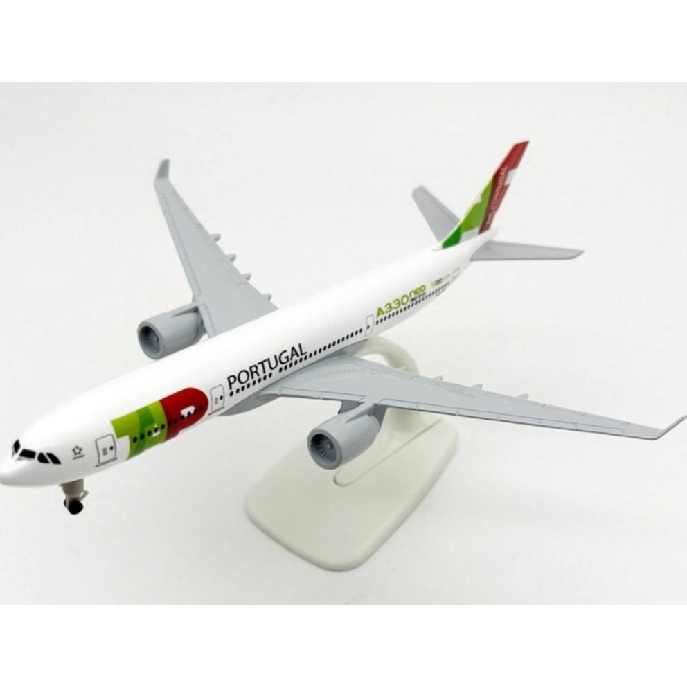 Rare Corporation TAP Air Portugal A330 Model Airplane, 20cm (1:300 Scale)