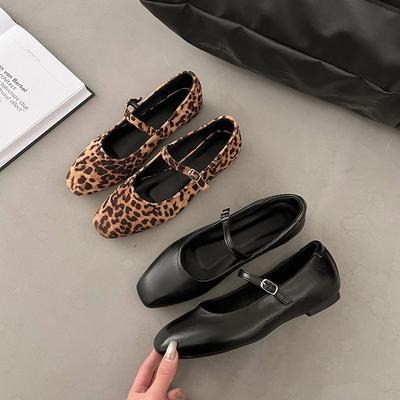 Дизайнерская винтажная женская обувь Модная металлическая пряжка 2025 Весна Осень Повседневные женские балетки на мягкой подошве