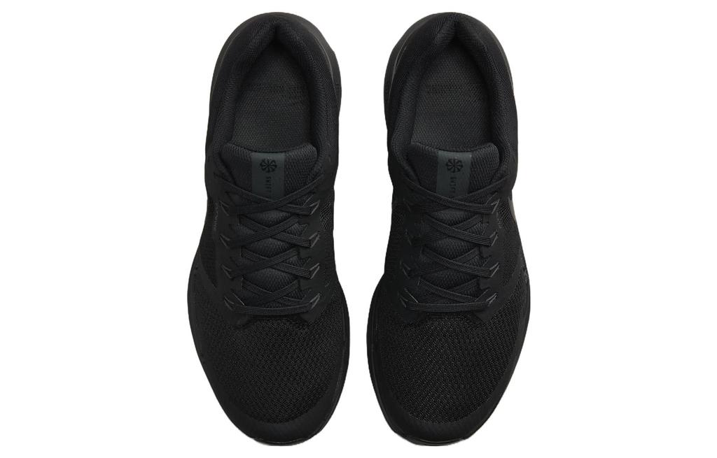 Nike Запустите Swift 3 'Triple Black' DR2695-003