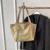 Новая универсальная сумка большой вместимости 2025 весна и лето популярная легкая наплечная сумка простая сумка-тоут ручная большая сумка женская