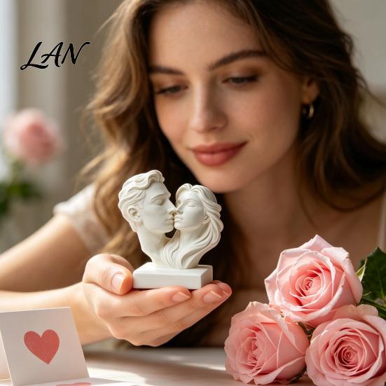 Bedroom Decorative Accents 3D Printed Couple Hugging Kissing Statue, Modern Minimalist Art Sculpture Artistic Bust for Home Desk Shelf, Romantic Decor