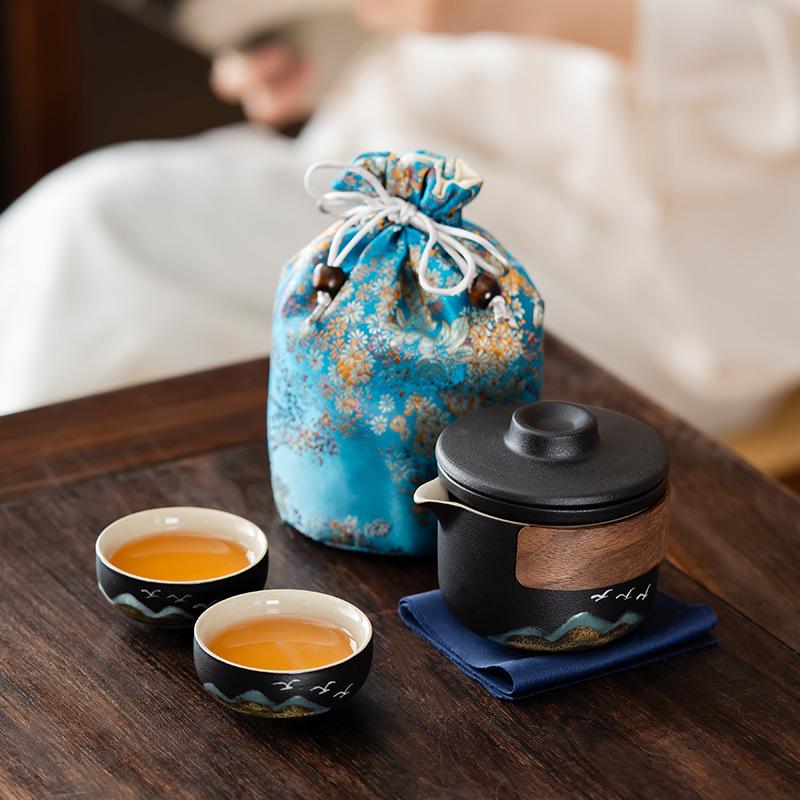 Retro zen black pottery green mountains flying birds outdoor travel ceramic express cup merchandise souvenir camping portable tea set
