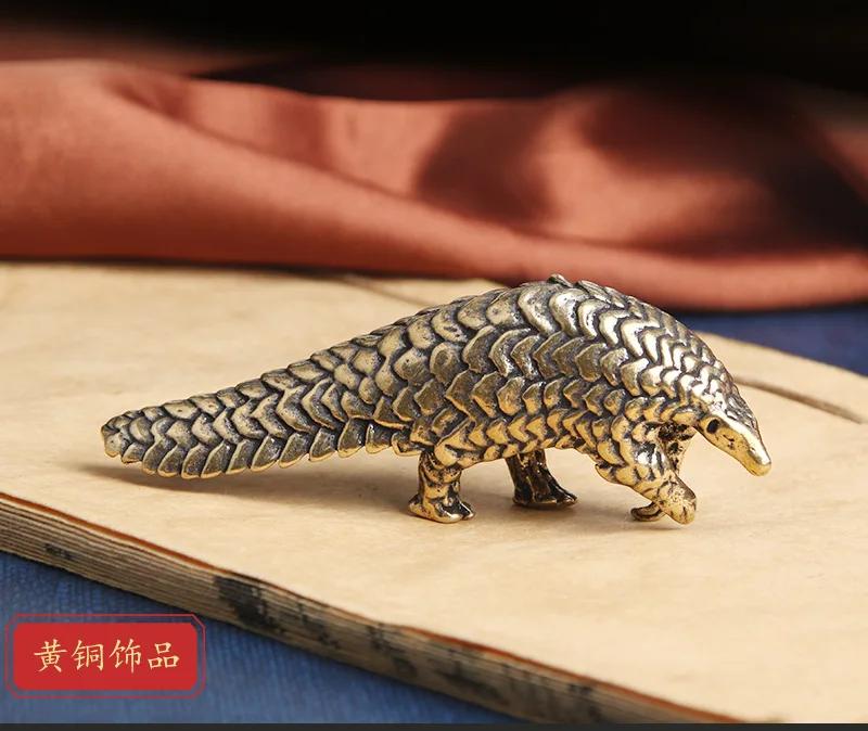 Vintage Small Pangolin Copper Statue Animal Home Micro Decoration Desktop Craft Statue Gift Accessory Creative Gift Ornament