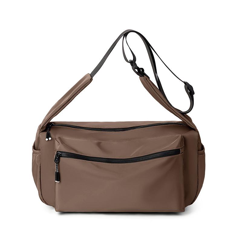 Women's Large Capacity Shoulder Bag Men's Sports Crossbody Bag Light Solid Color Mountaineering Dumpling Bag