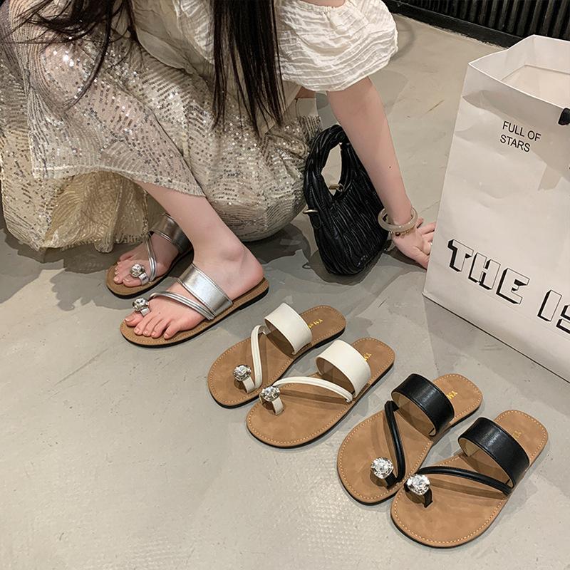 Rhinestone Set Toe Beach Sandals 2025 Summer New High-end Fashion Flat-bottomed Slippers Women's One-word Slippers