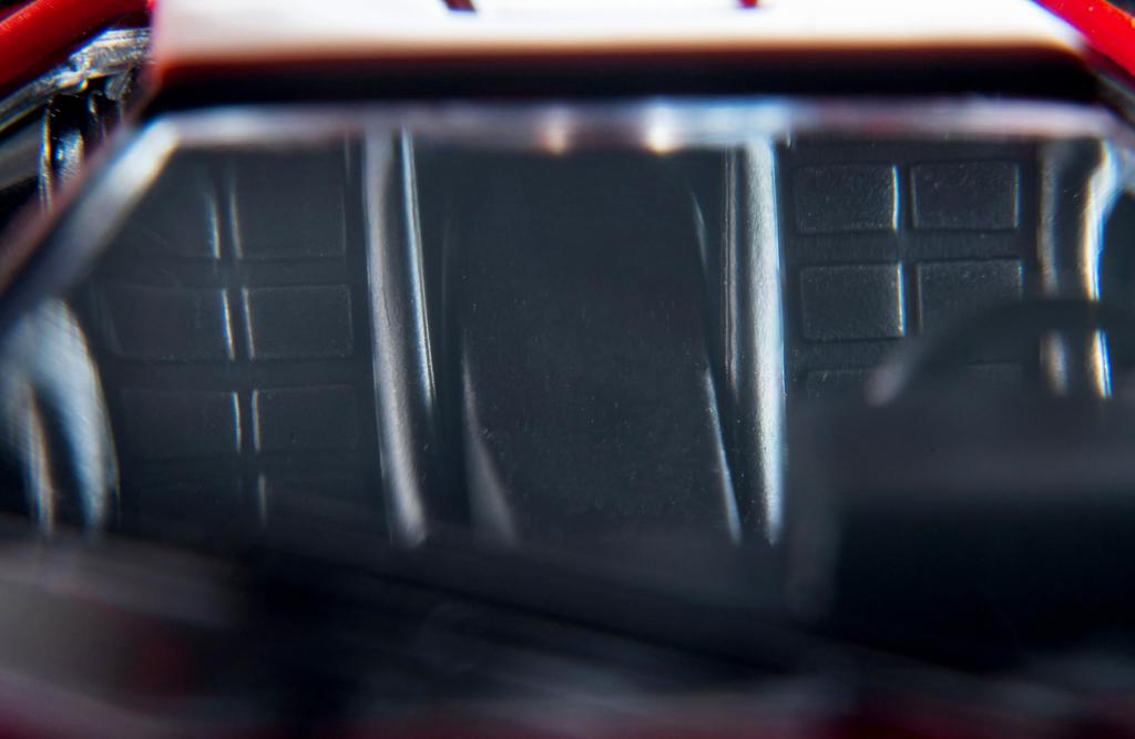 Tomica Limited Vintage Neo Lamborghini Countach LP400 Красный Готовый продукт 1/64 LV-N