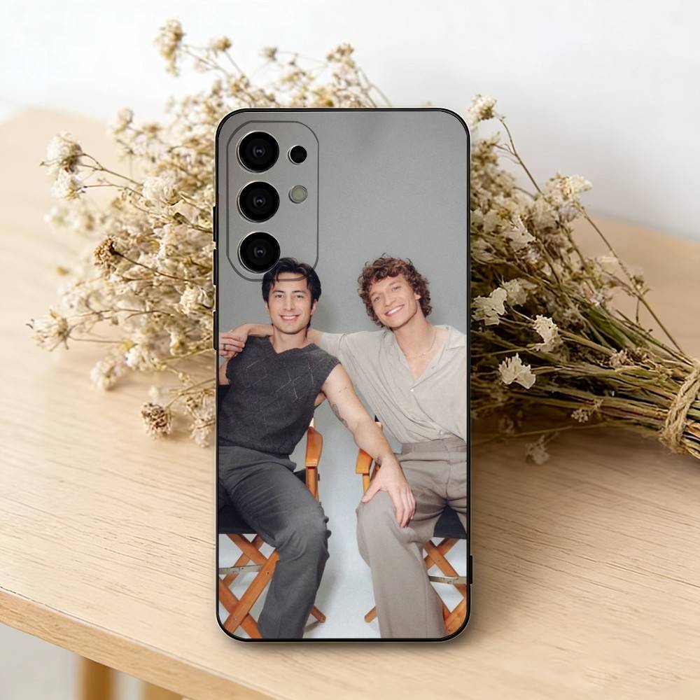 Чехол с подогревом D-Rivalry для Samsung S25, S24, S21, S22, S23, S30, Ultra, S20, Plus, Fe, Lite, Note, 10, Черный