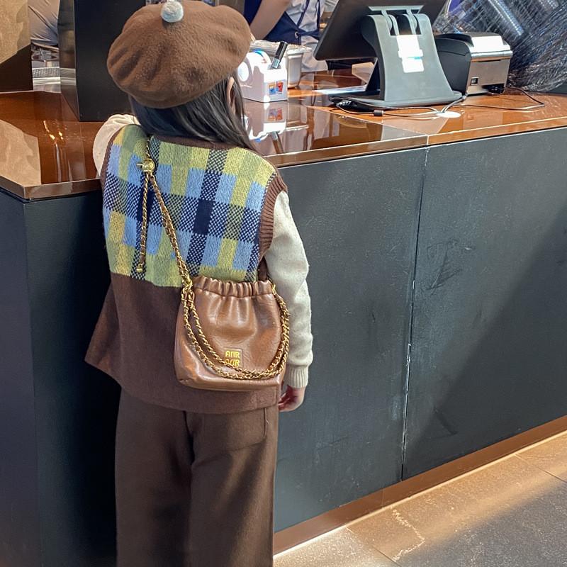 Korean Contemporary Style Children Bucket Bag Crafted From Breathable Durable Pu