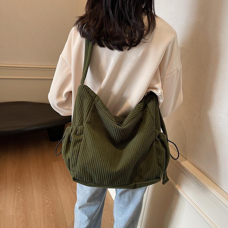 Осенне-зимняя вельветовая универсальная большая вместительная сумка через плечо для девочек, японская однотонная сумка-мессенджер, классная сумка