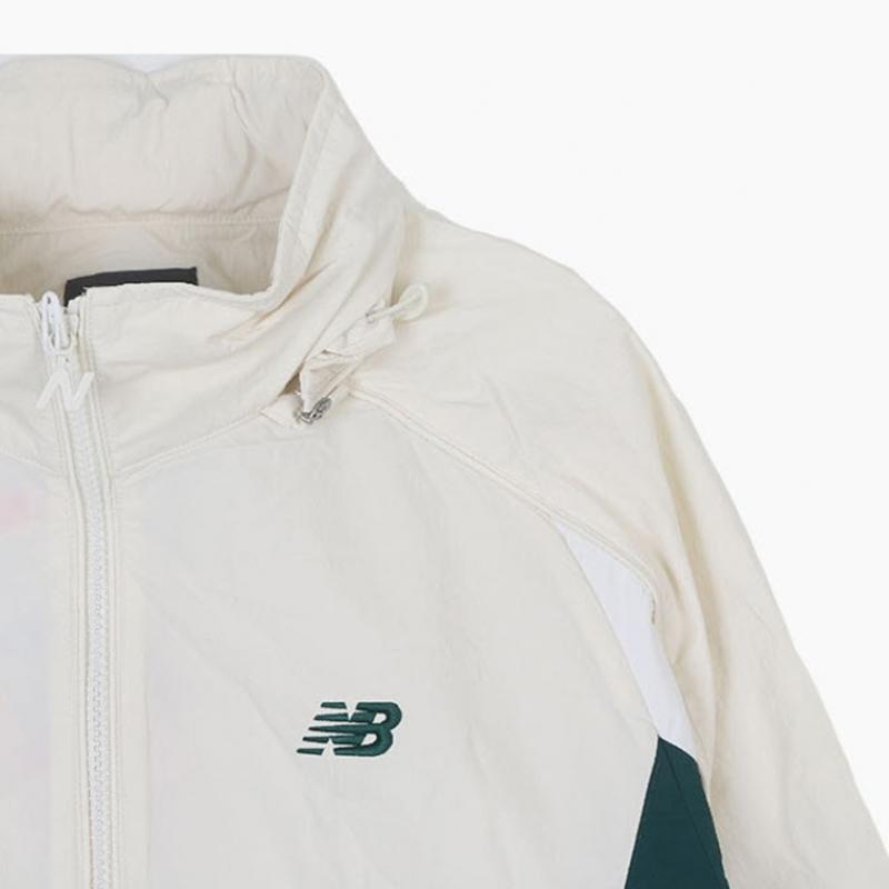 New Balance Куртка Club UNi N flyiNg Warm Up полуовер NbNafco113 39