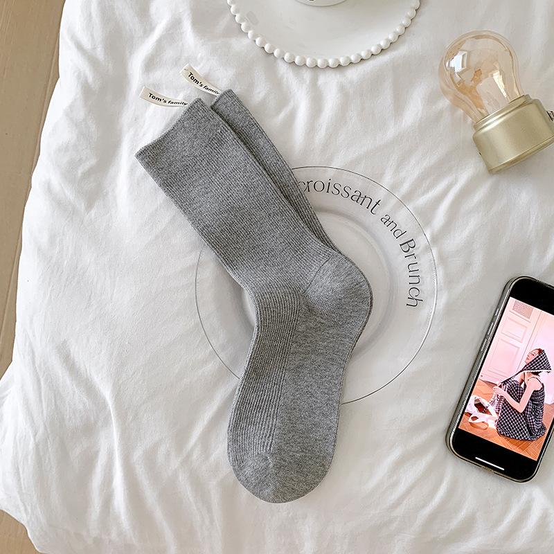 Heel Cloth Label Socks for Women, Solid Color Striped Mid-calf Socks, Spring and Autumn Trendy Pile Socks, Grey Socks
