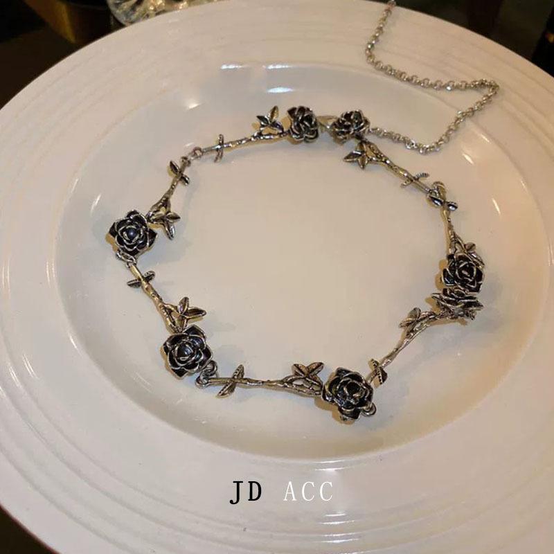 Camellia Flower Leaf Necklace with Fashionable European and American Design Sense Retro Trend Collarbone Chain Niche Temperament Necklace