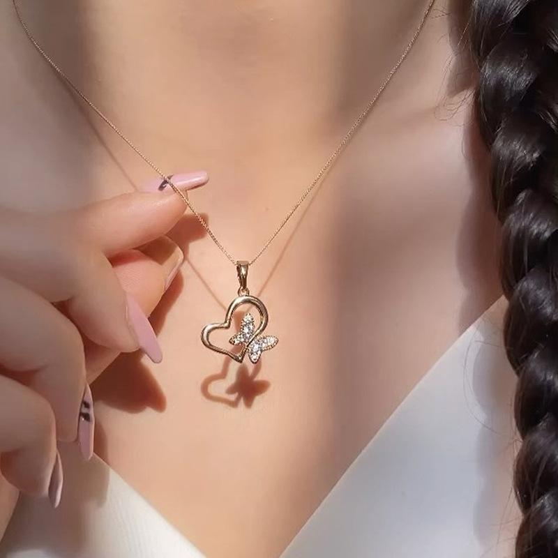 Accessories Fashion Diamond Alloy Pendant Ladies Love Butterfly Necklace Clavicle Chain