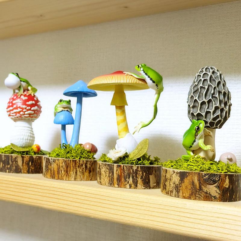 Authentic Japanese Ikimon Series 2 Mushroom And Rain Frog Realistic Fly Agaric Figure Ornament Keychain Collectible