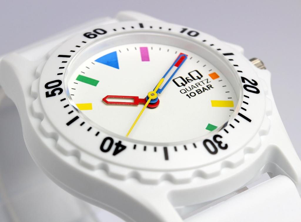 CITIZEN 10 ATM Water Color White Design Q&Q Watch, Resistant, Watch, Rubber, Multi, Diver's