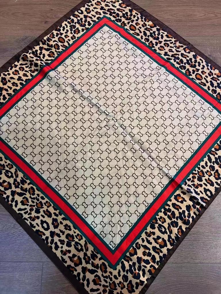 High-quality Luxurious Silk Scarves Headband Scarfs Neck Scarf For Women Chain Silk Scarf Women's Decorative Shawl