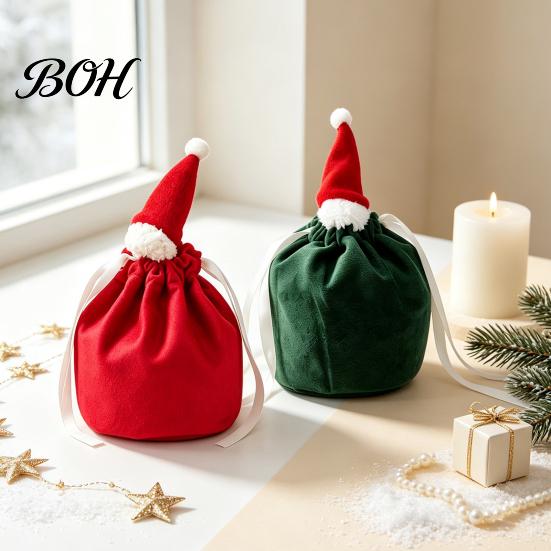 Reusable Xmas Party Favor Bags Christmas Drawstring Gift with Santa Hat, Velvet Goodie Sacks, Festive Candy Apple Treat Pouch for Eve Giving,