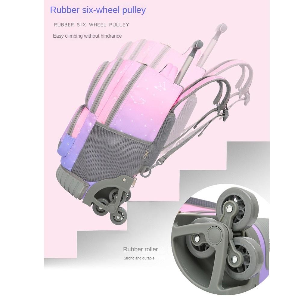 Школьники переносят и тянут ранцы на тележке двойного назначения с колесами, на которых можно подниматься по лестнице.