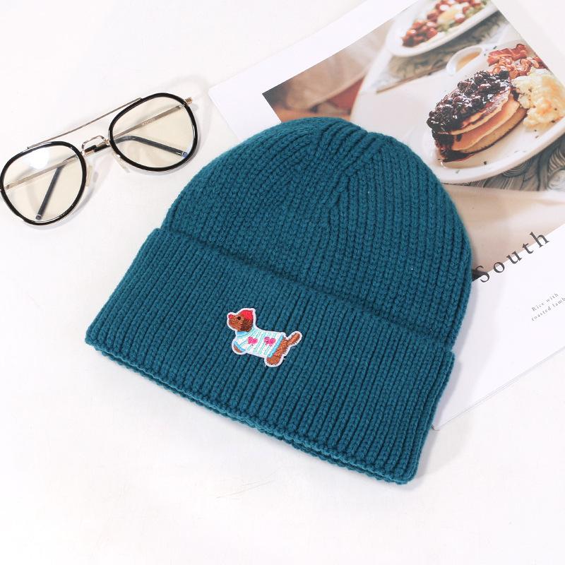 Autumn and Winter New Hat for Women Puppy Patch Knitted Hat Sweet and Cute Warm Wool Hat Outdoor Versatile Pullover Hat
