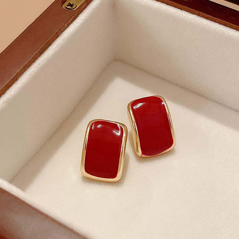 Серебряная игла Анкара красные серьги-гвоздики с сердцем, модный темперамент, новые серьги, легкая роскошь, высокий стиль, осень и зима