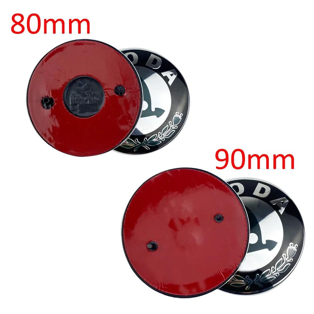 Car Sticker 2Pcs 80mm 90mm Emblem For Skoda Fabia 1 2 Octavia a7 RS Superb Rapid Yeti Karoq Vision Car Head Front Rear Boot Tail