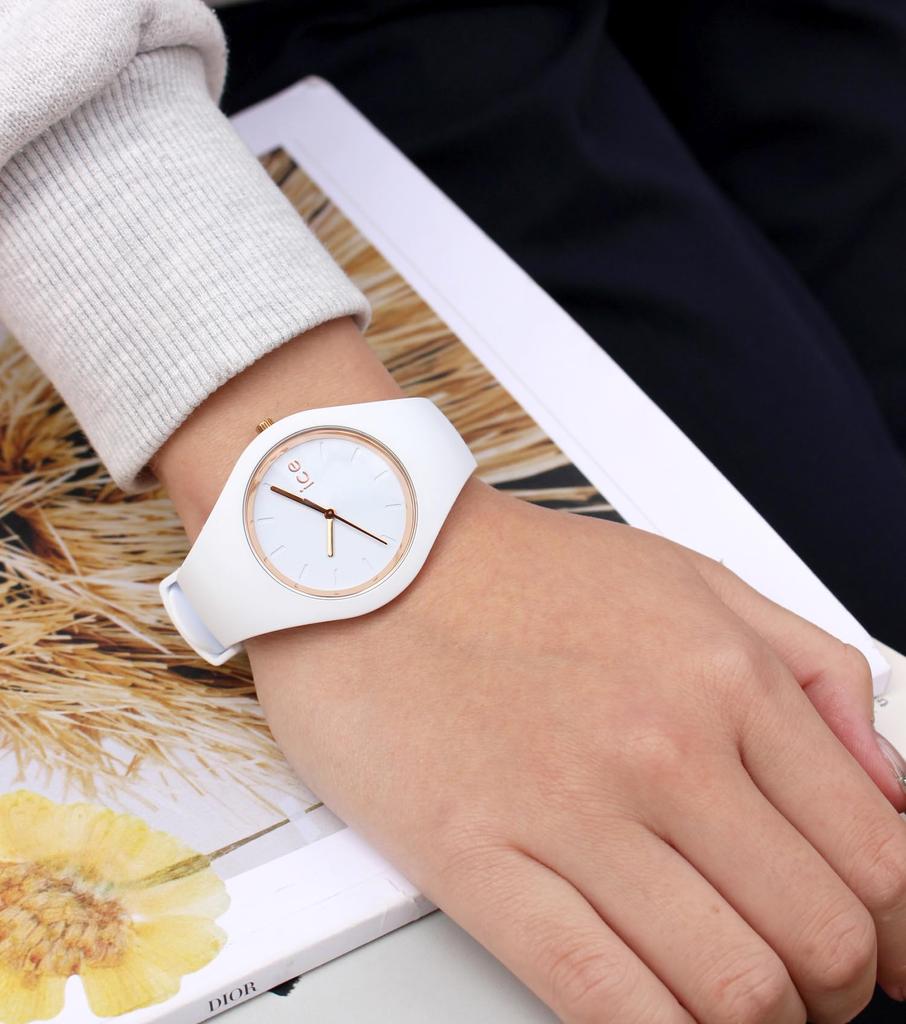 Authorized Distributor Ice Watch Watch 024522 White Rose Gold Small Plus 37mm 3 Hands [Ice-watch] Women's [ICE Glam]