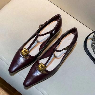 Женские туфли на толстом каблуке Осень Новые Остроносые С мелким вырезом Металлическое украшение в виде цветка Противоскользящие Износостойкие Туфли с низким верхом